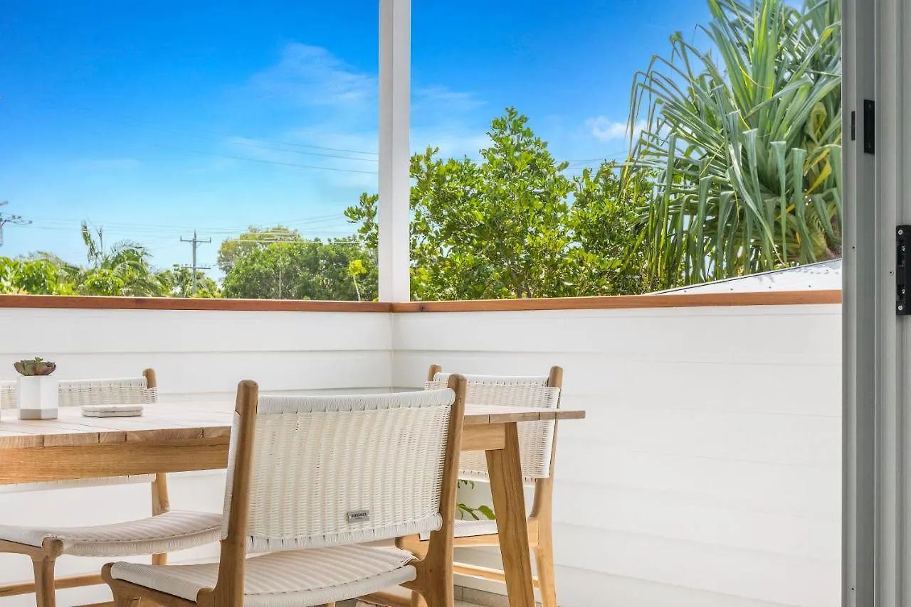 Aloha Byron Bay Hotel 4*,